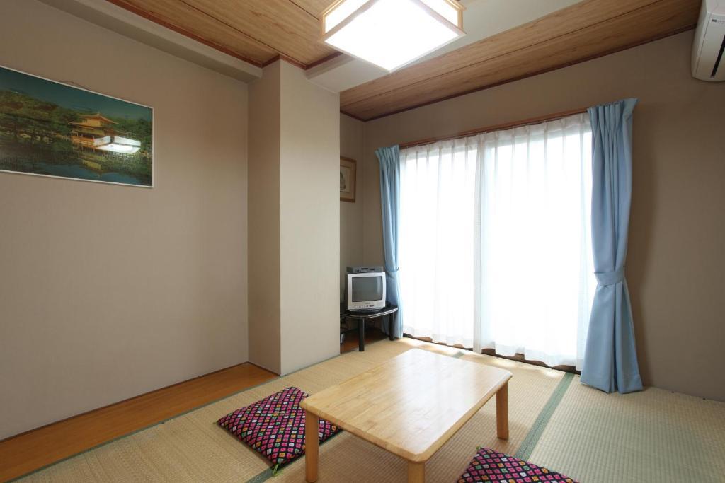 Business Hotel Nishi Оцу Номер фото
