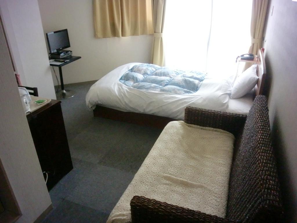Business Hotel Nishi Оцу Экстерьер фото